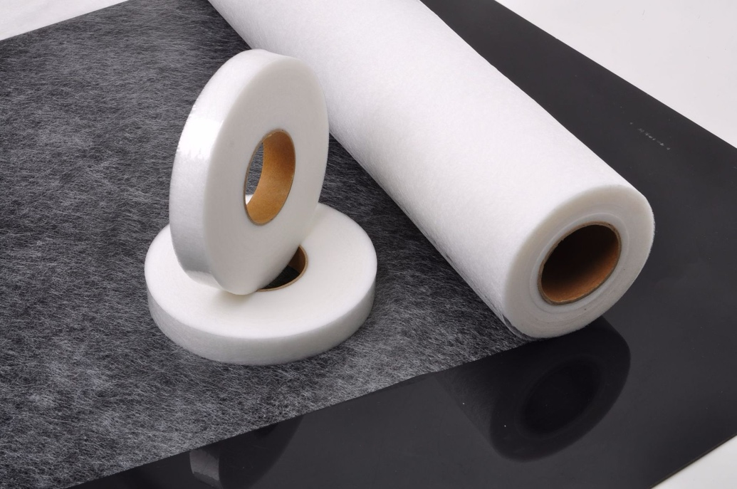 Hot melt adhesive film